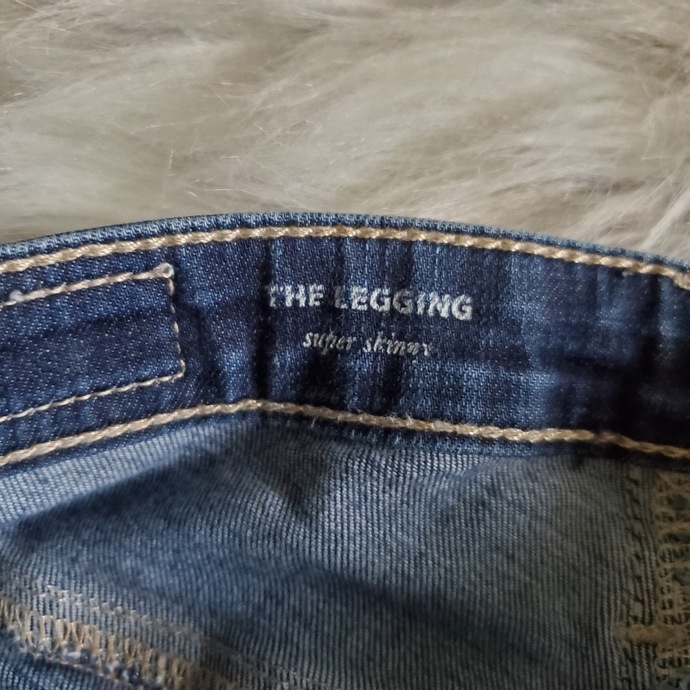 AG Adriano Goldschmied The Legging Jean - Picture 3 of 8
